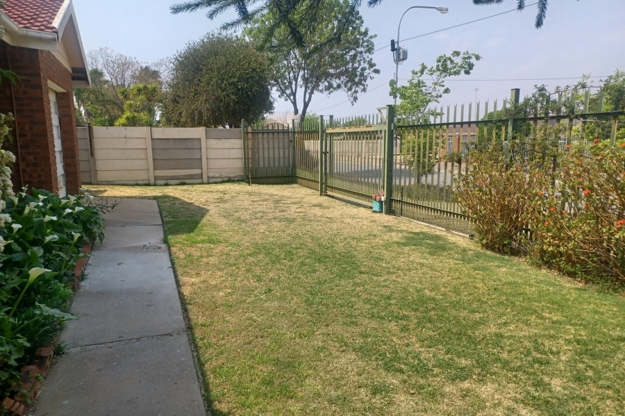 4 Bedroom Property for Sale in Riebeeckstad Free State